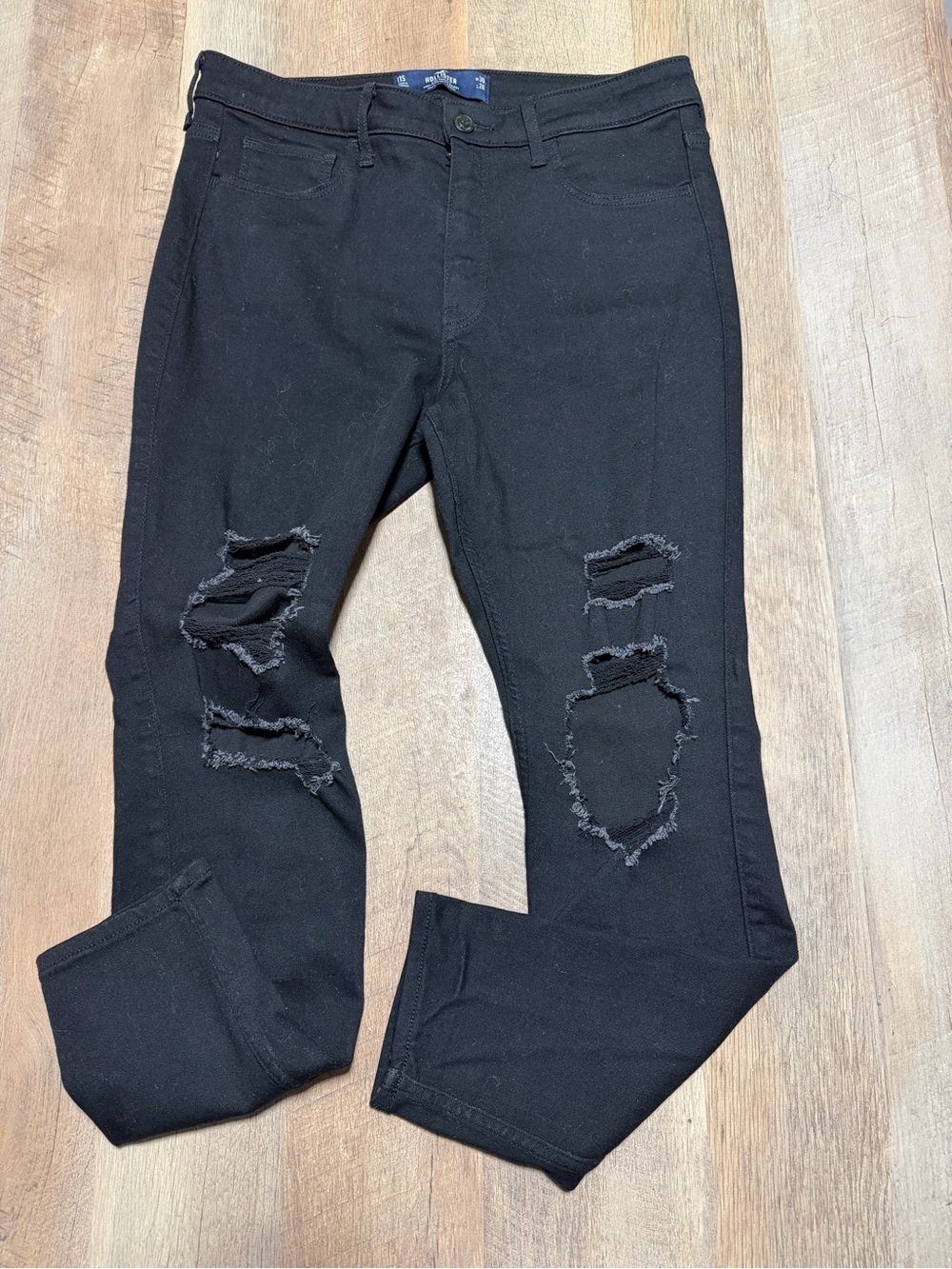 Hollister Black High Rise Super Skinny Distressed Jeans Size 11S 30x28